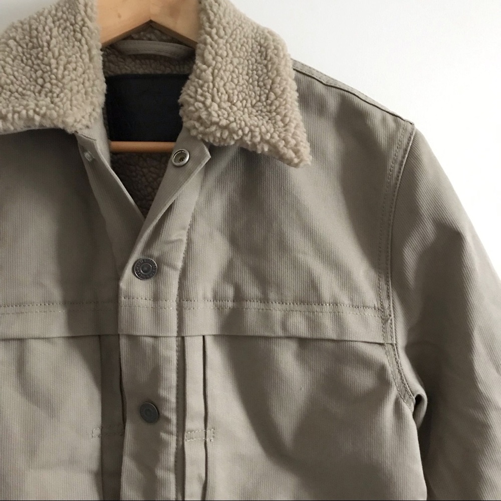 🍂 Levi’s Boy Trucker Jacket Coat 🍂